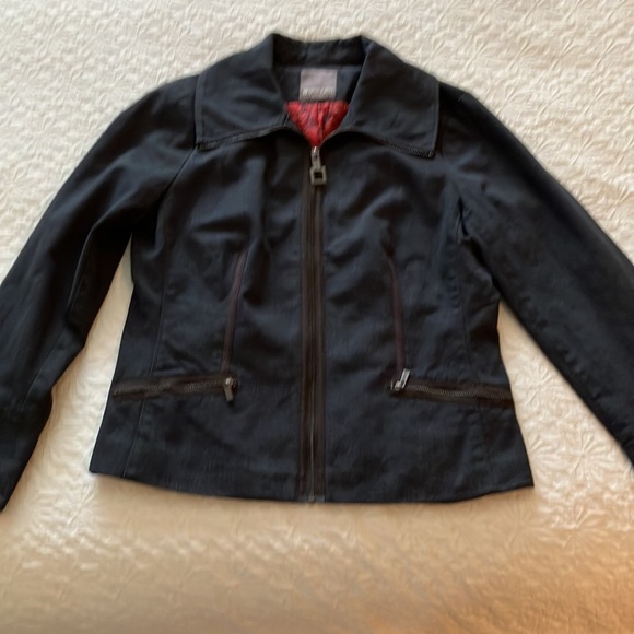 Fabulous dark gray jacket with brown zipper detail around collar and down front - Picture 11 of 16